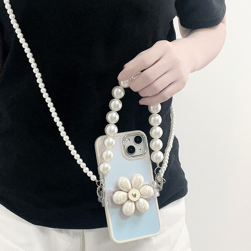 Flower Back Clip With Pearl Chain Strap Cross Body Charm